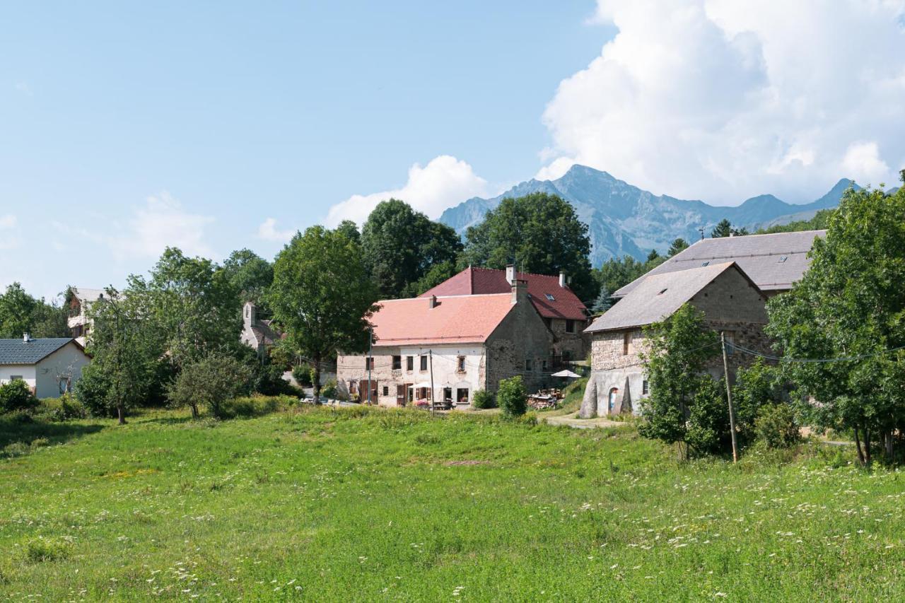 Maisonnel Gite Saint-Bonnet-en-Champsaur Exterior foto